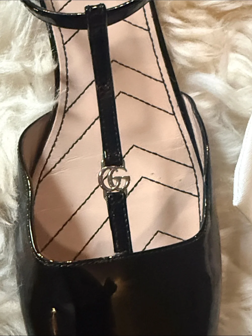 Gucci Black Patent Leather T-Strap Mules